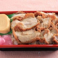 とり弁当　￥450